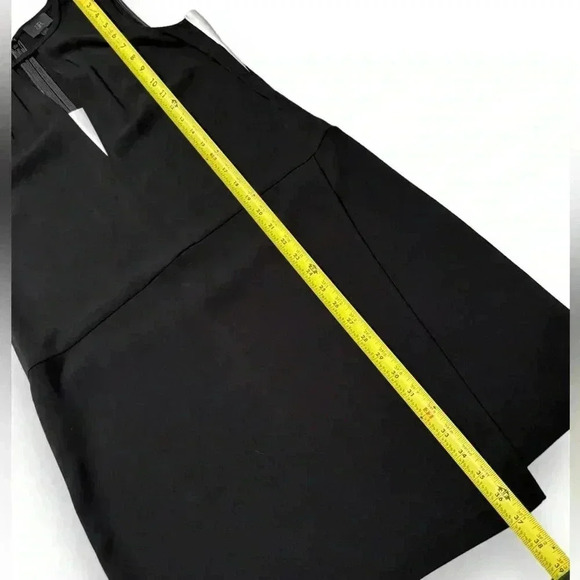 Women's BR Monogram sleeveless cutout sheath dress in black/white size 10 - Picture 8 of 15